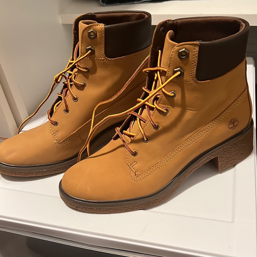 Timberland booties - Picture 2 of 2
